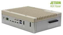AAEON BOXER-8240AI 前面