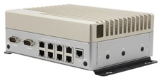 AAEON BOXER-8658AI 裏面
